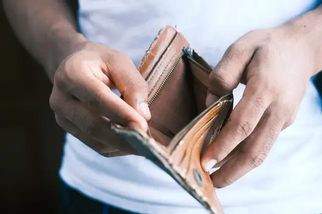 What to do if cannot make loan repayment in time? - Pesopal.ph